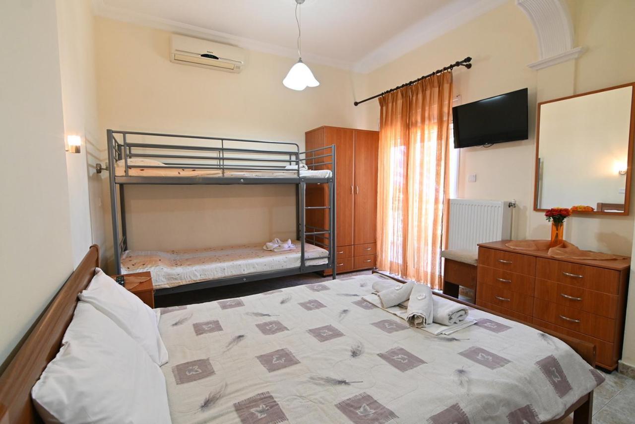 Villa Panorama อัสโปรวาลตา ภายนอก รูปภาพ