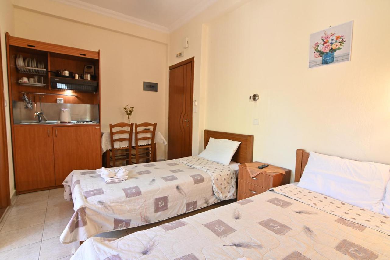 Villa Panorama อัสโปรวาลตา ภายนอก รูปภาพ